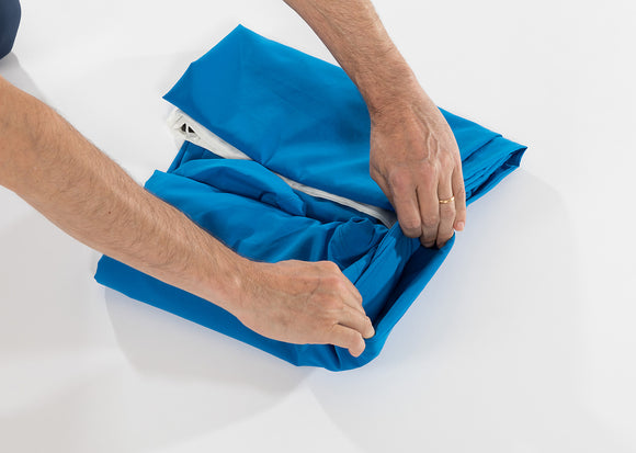 Wie verpacke ich die Bergstop Hüttenschlafsäcke? Ganz einfach!